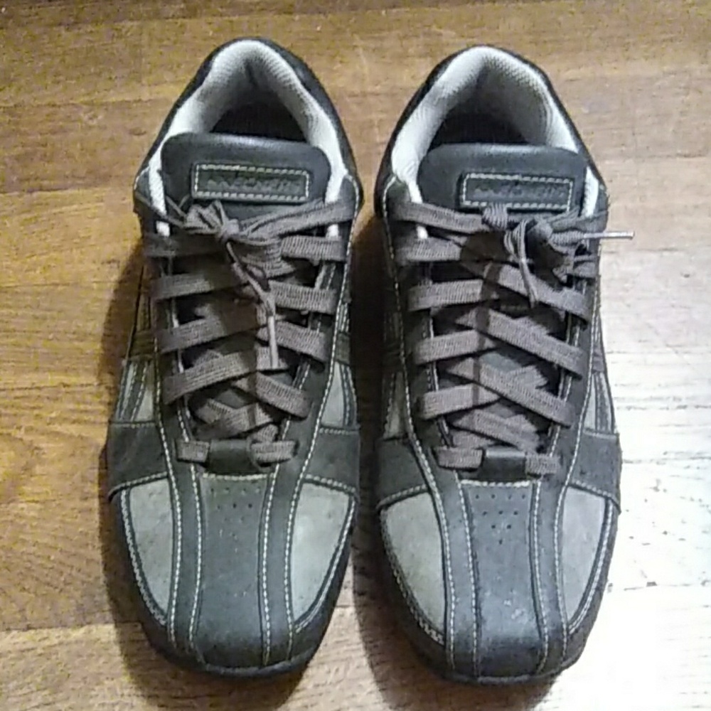 Skechers Memory Foam's Size 9
